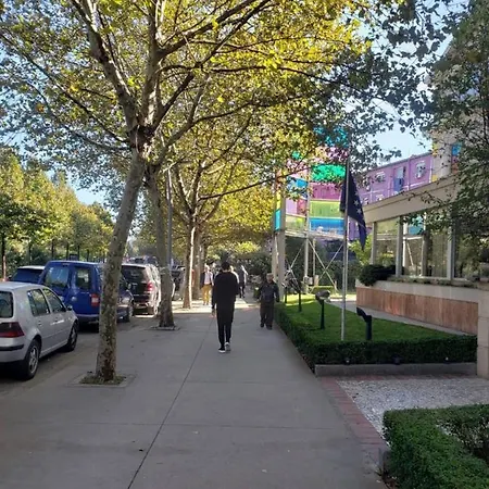 Bela's * Tirana